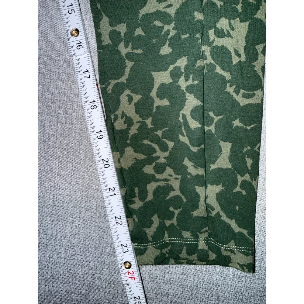 Cabi Women Green Camo Floral‎ Zip Hoodie and Leggings Lounge Set Small 4030 4032